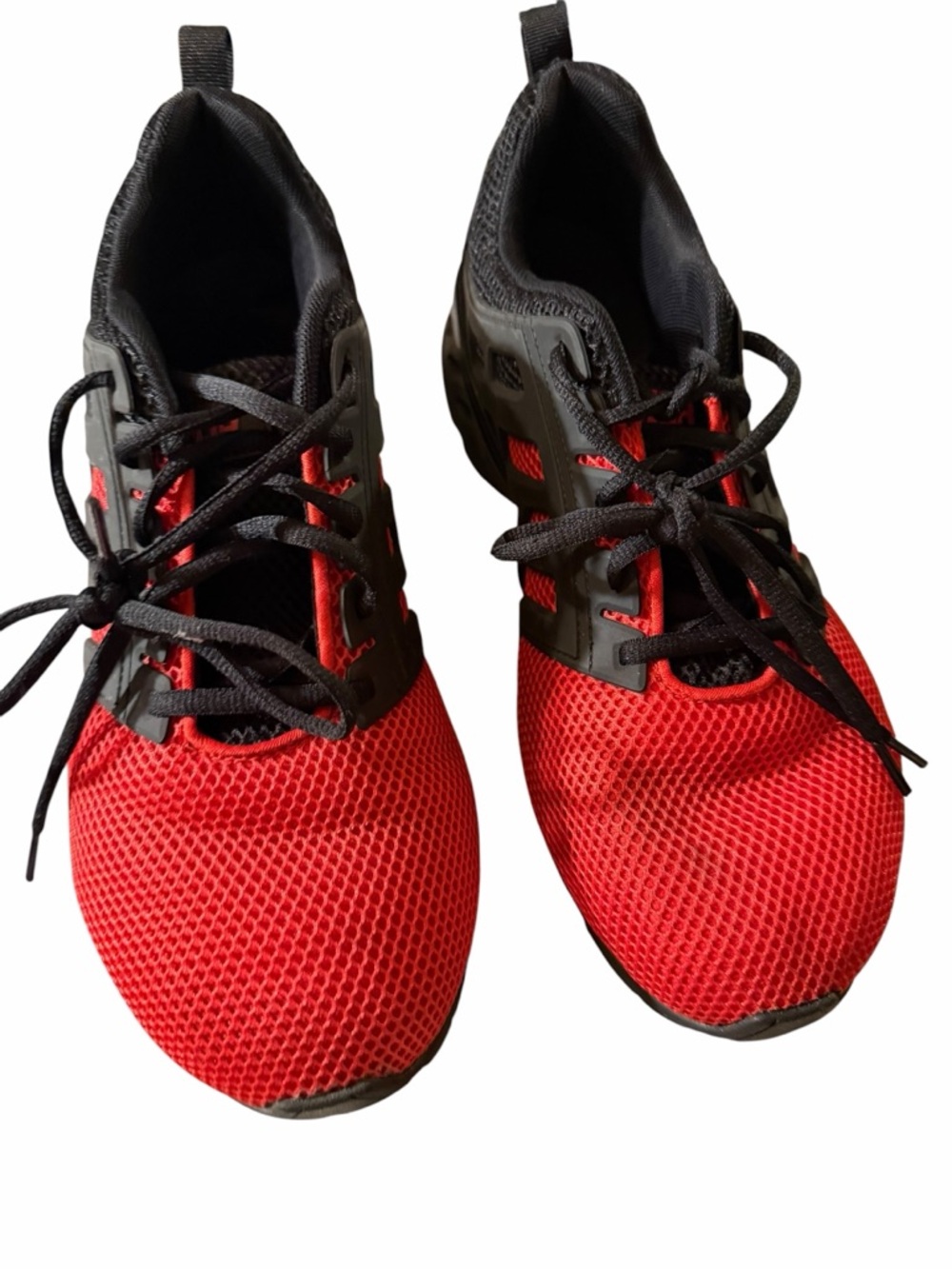 Men's Red and Black Athletic Sneakers - Lightweight Performance - Picture 3 of 12